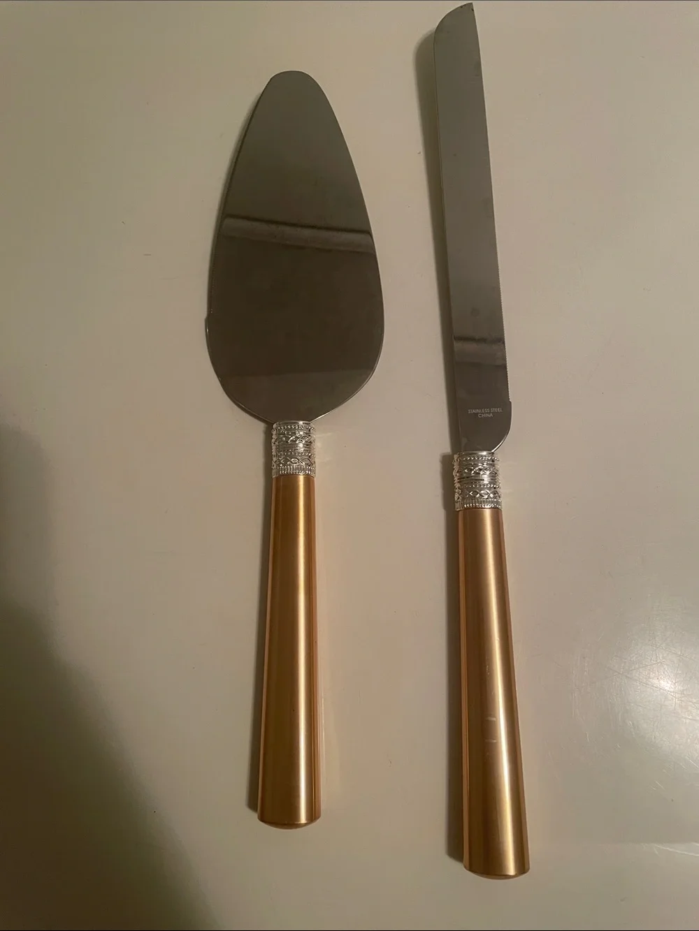 Vera Wang Gold Handle Cake Knife and Server Set